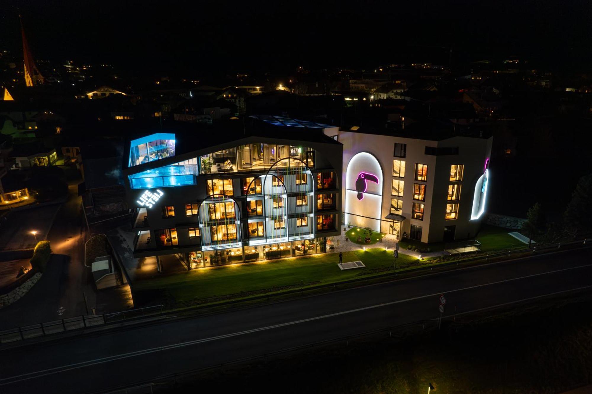 Lifesteil Aparthotel Umhausen Eksteriør bilde